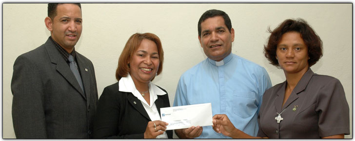 Donación Centro de Educación Especial Padre Cavalotto.jpg